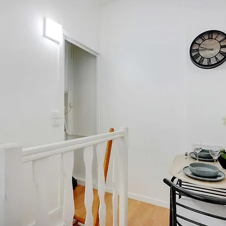 Modern In The Heart Of Oberkampf Apartment *